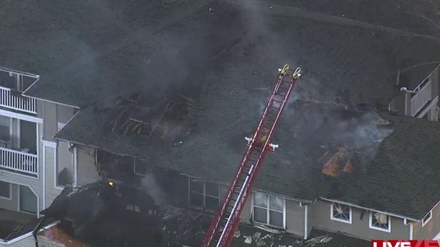 Crews fight fire at Morrisville apartment complex